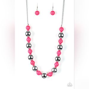 6/$10 Paparazzi ♥ Top Pop - Pink ♥ Necklace